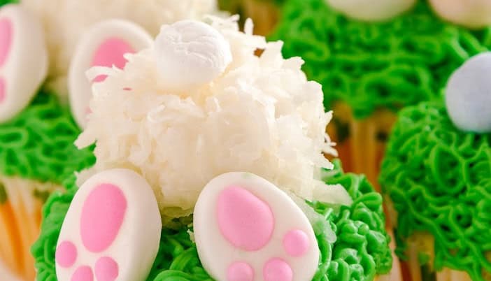 23 Fun and Easy Easter Treats for Kids {make them together!}