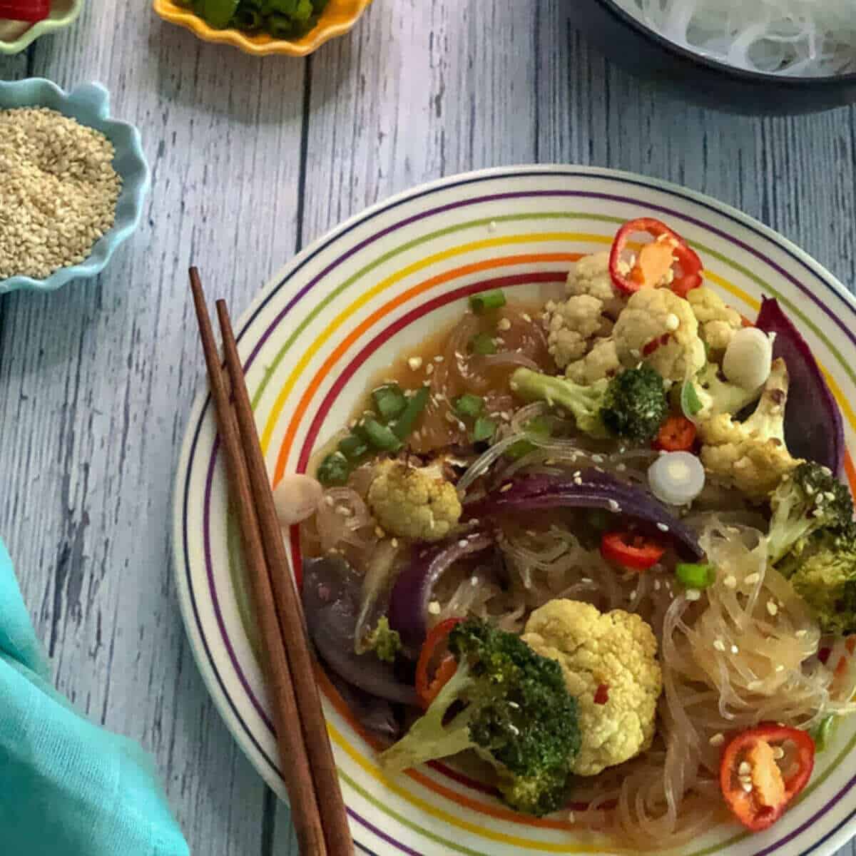 Easy Rice Noodle Recipe With Vegetables In Teriyaki Broth
