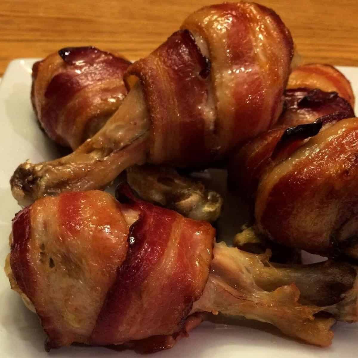 Spicy Maple Bacon Chicken Drumsticks Spicy Maple Bacon Chicken Drumsticks