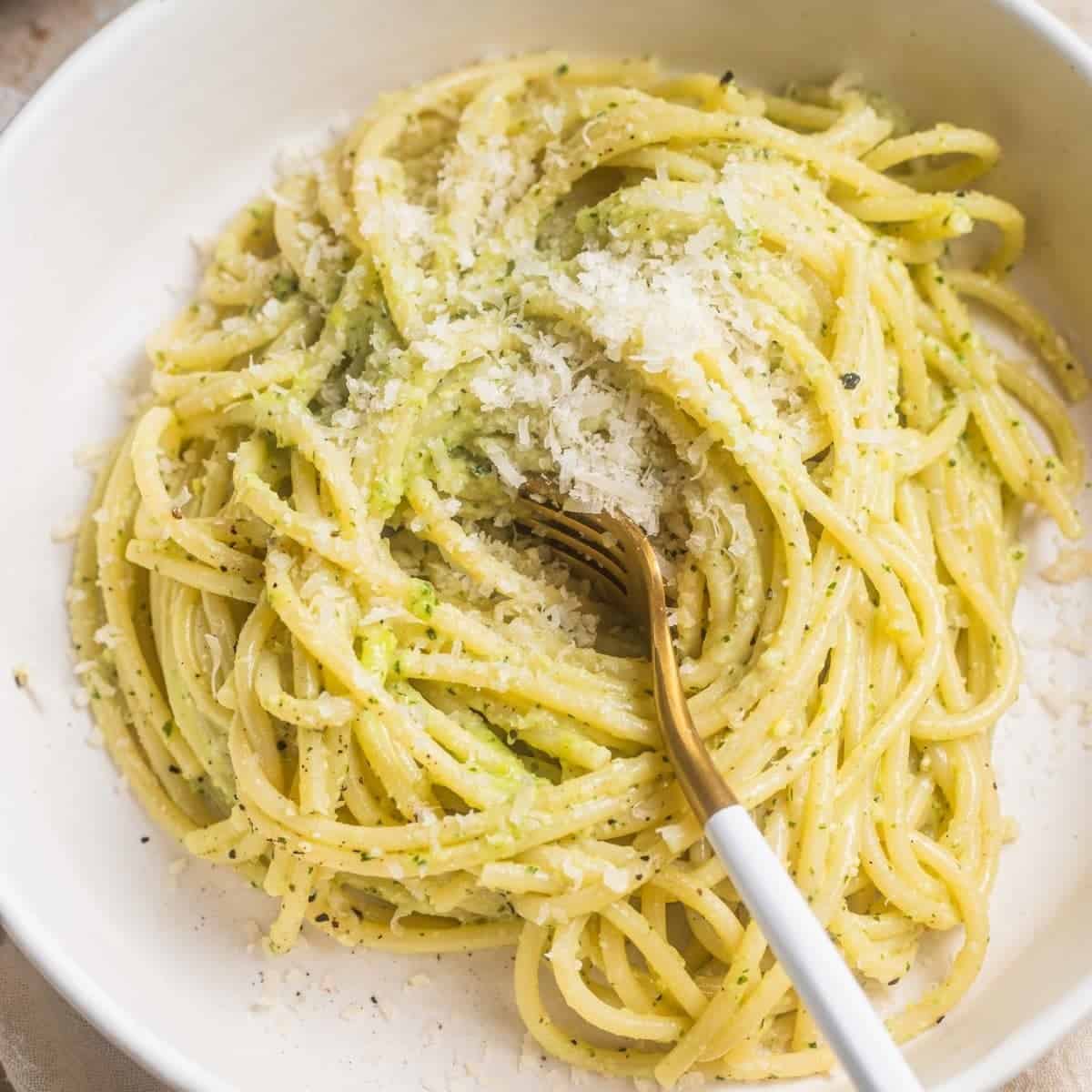 Creamy Lemon Pesto Pasta Quick And Easy Recipe