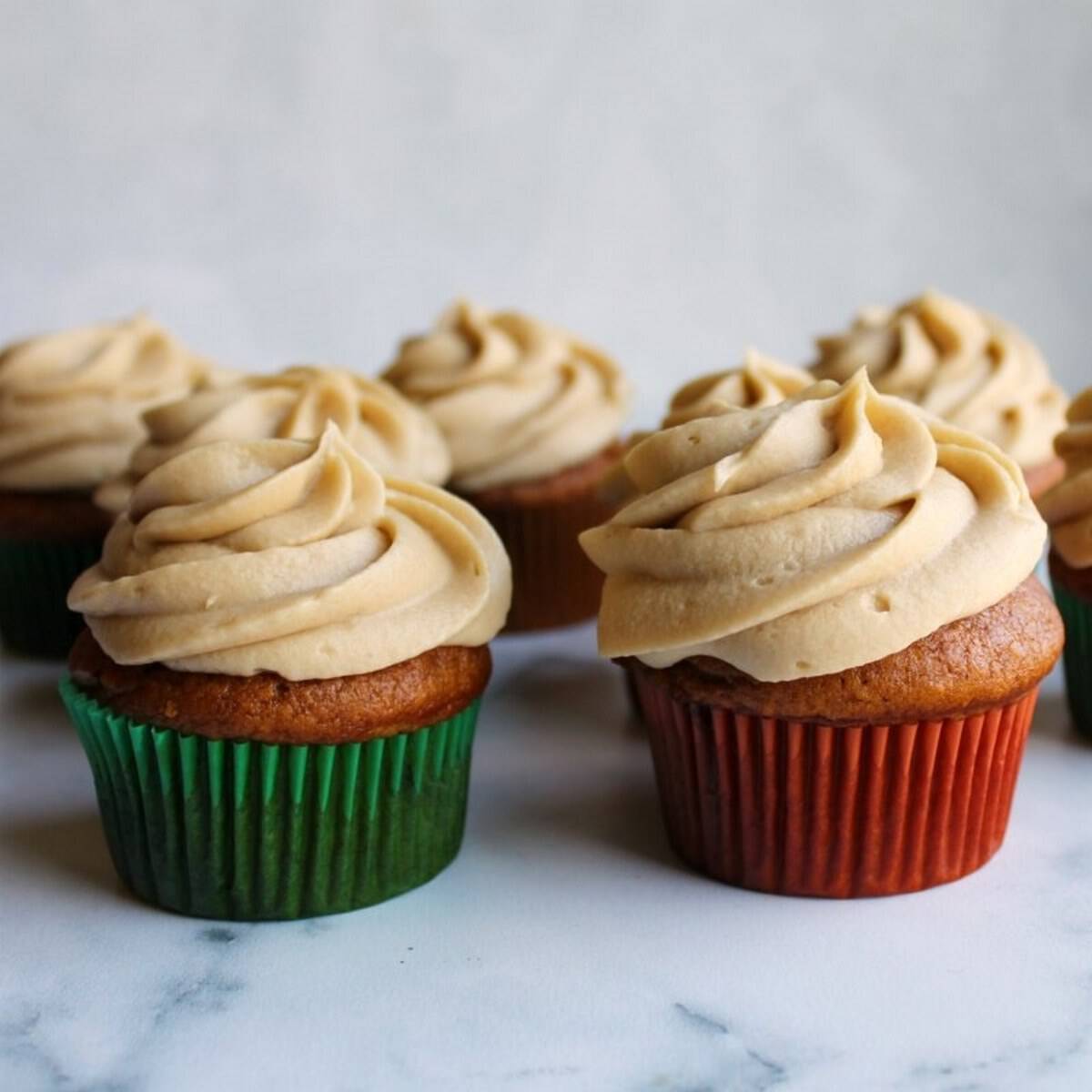 Easy Homemade Pumpkin Cupcakes