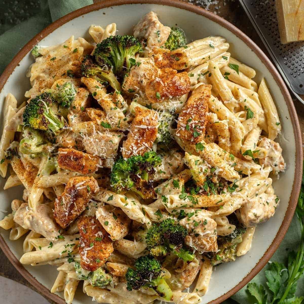 One Pot Cajun Chicken And Broccoli Alfredo