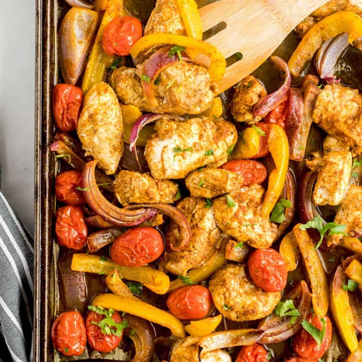 Sheet Pan Chicken Shawarma With Vegetables