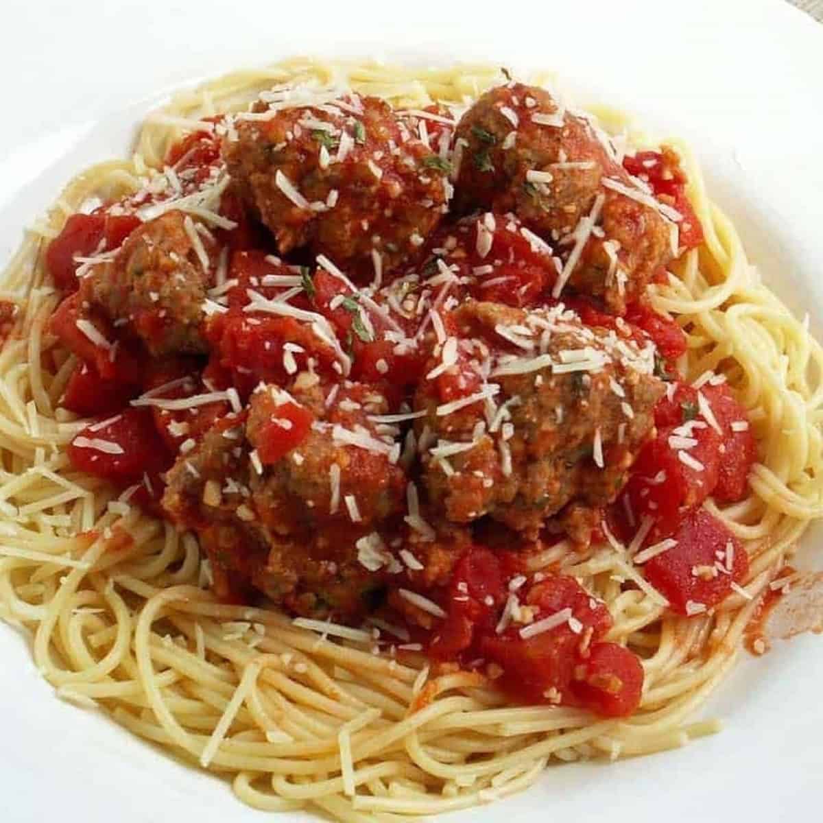 Slow Cooker Turkey Meatballs With Spaghetti