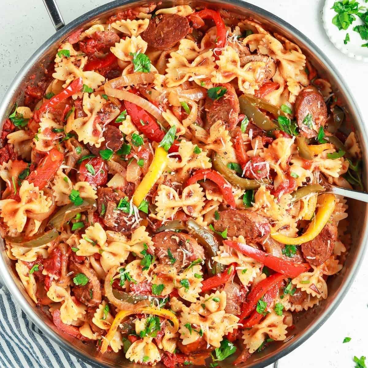 Vegan Sausage And Peppers Pasta