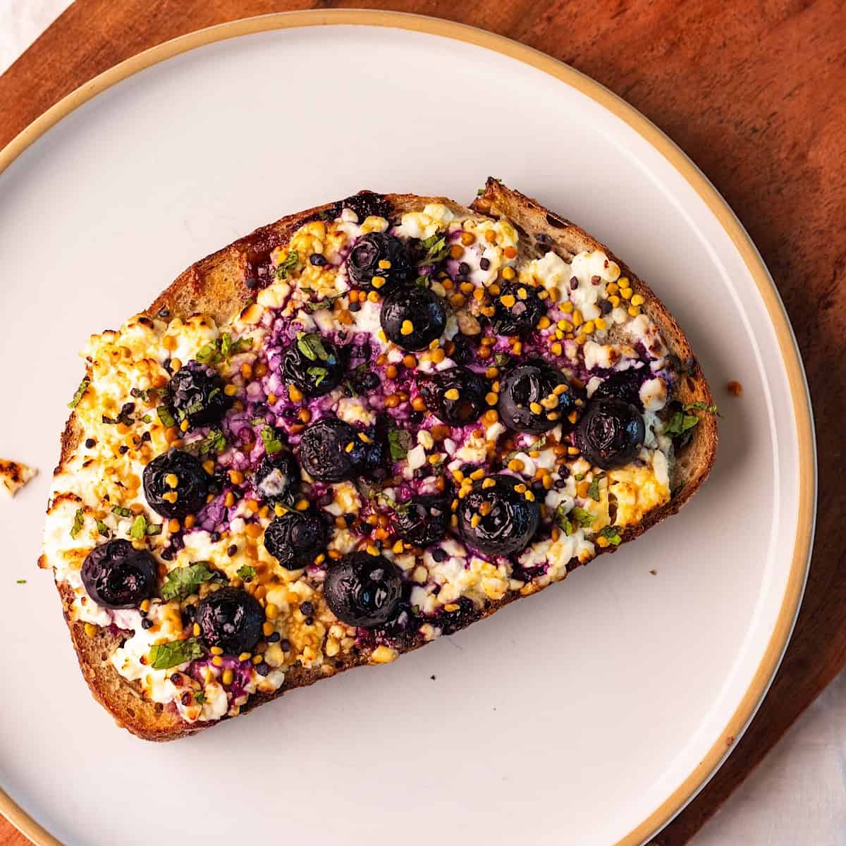 Air Fryer Blueberry Cottage Cheese Toast