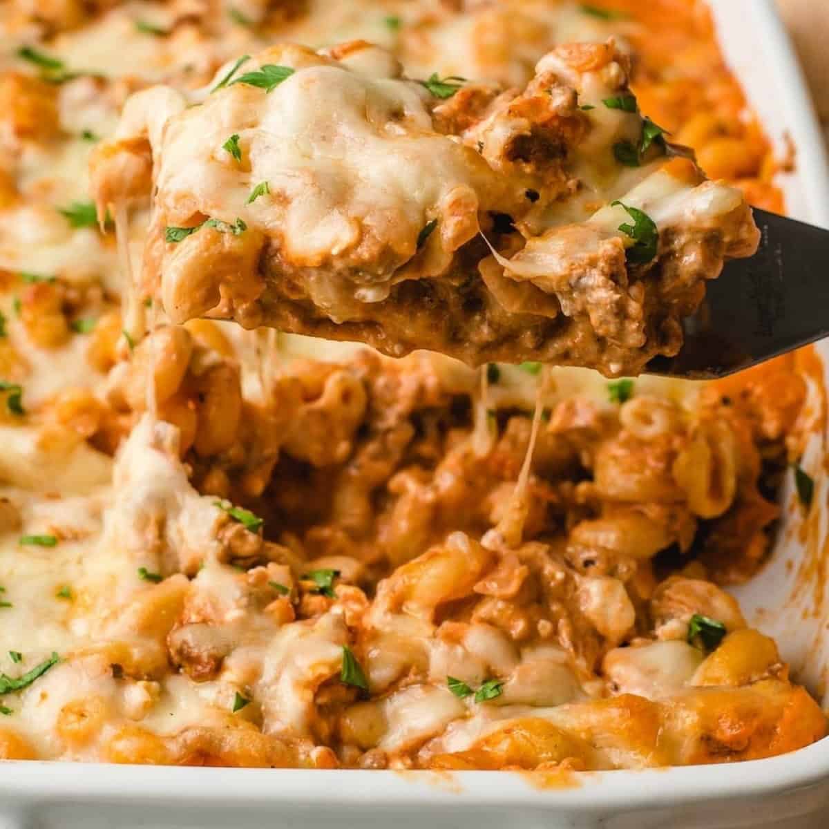 Cheesy Ground Beef Pasta Casserole Company Casserole Cheesy Ground Beef Pasta Casserole Company Casserole