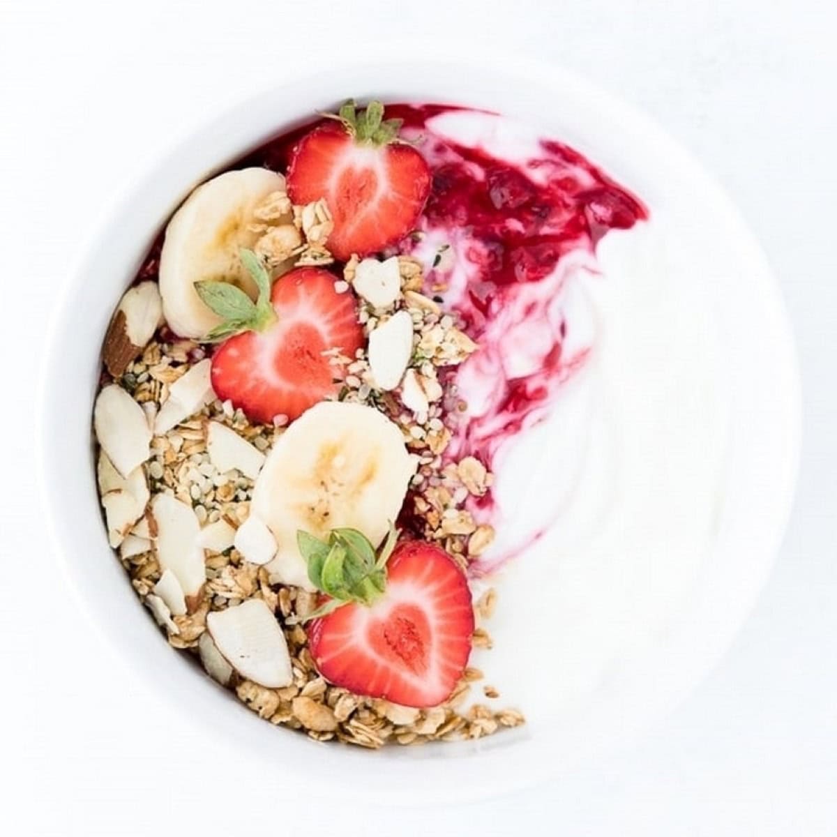 Greek Yogurt Breakfast Bowls