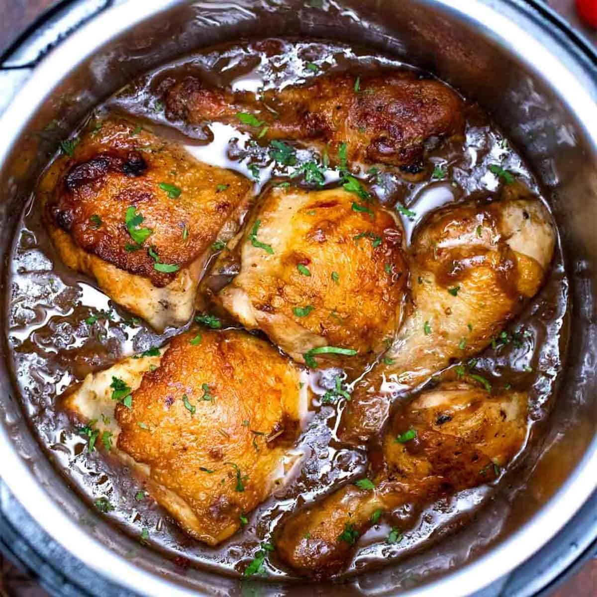 Instant Pot Balsamic Chicken