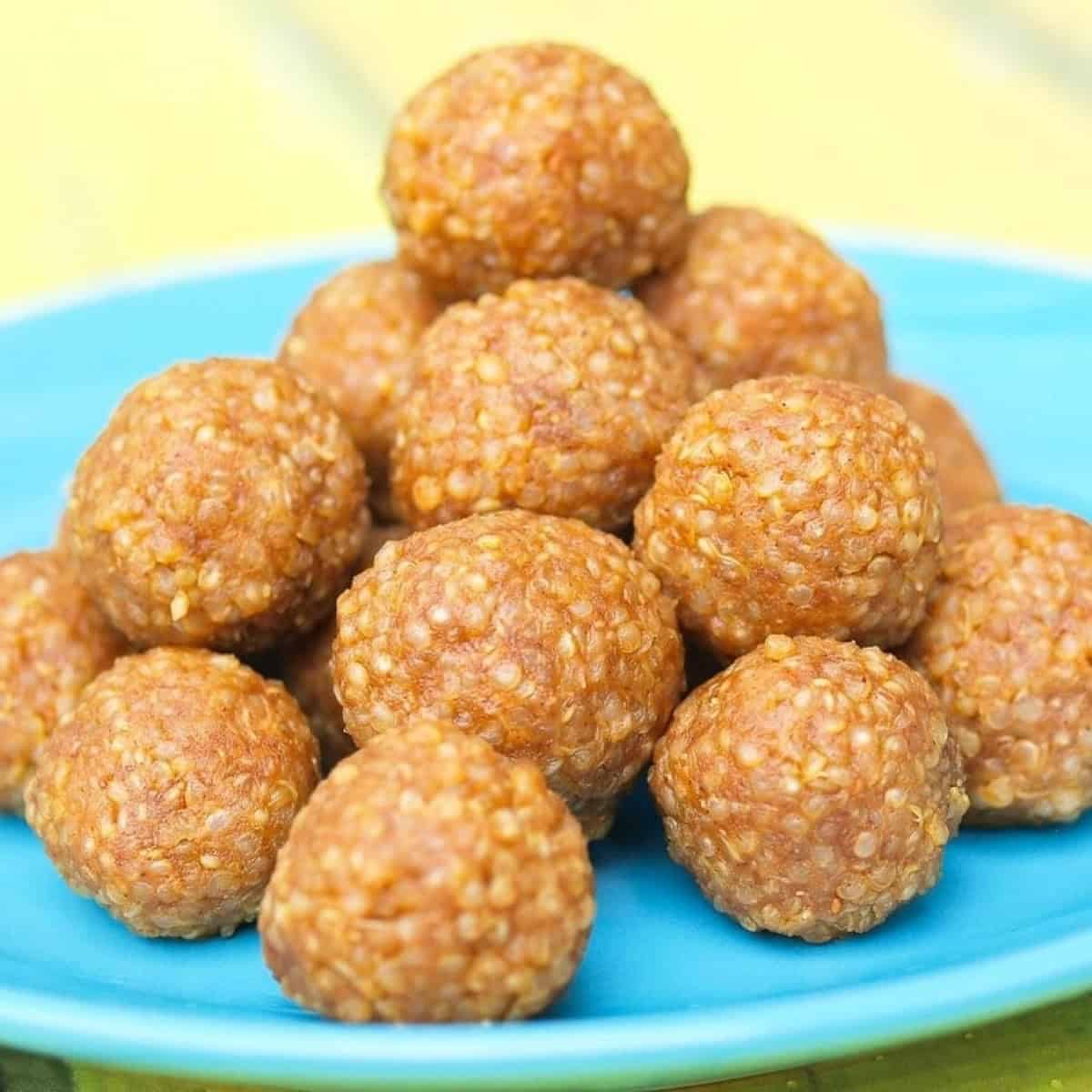 Look Again Quinoa Peanut Butter Snack Balls Look Again Quinoa Peanut Butter Snack Balls