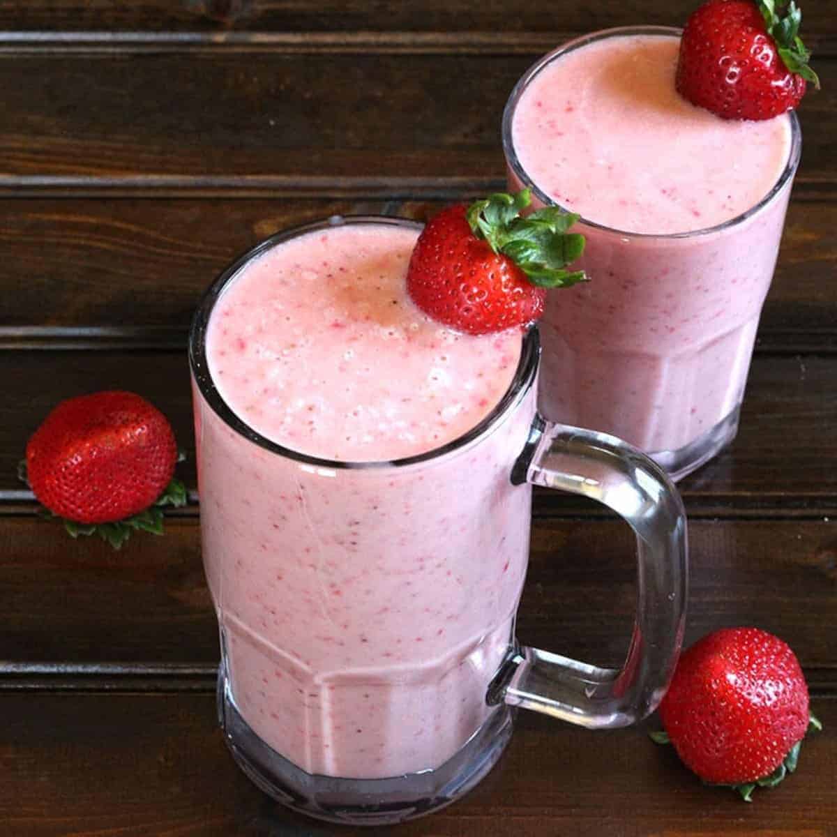 Strawberry Banana Smoothie Strawberry Banana Smoothie