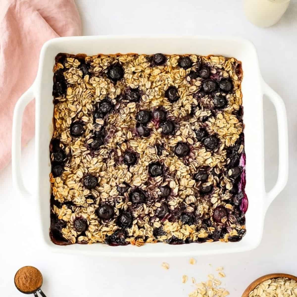 Vegan Blueberry Baked Oatmeal Vegan Blueberry Baked Oatmeal