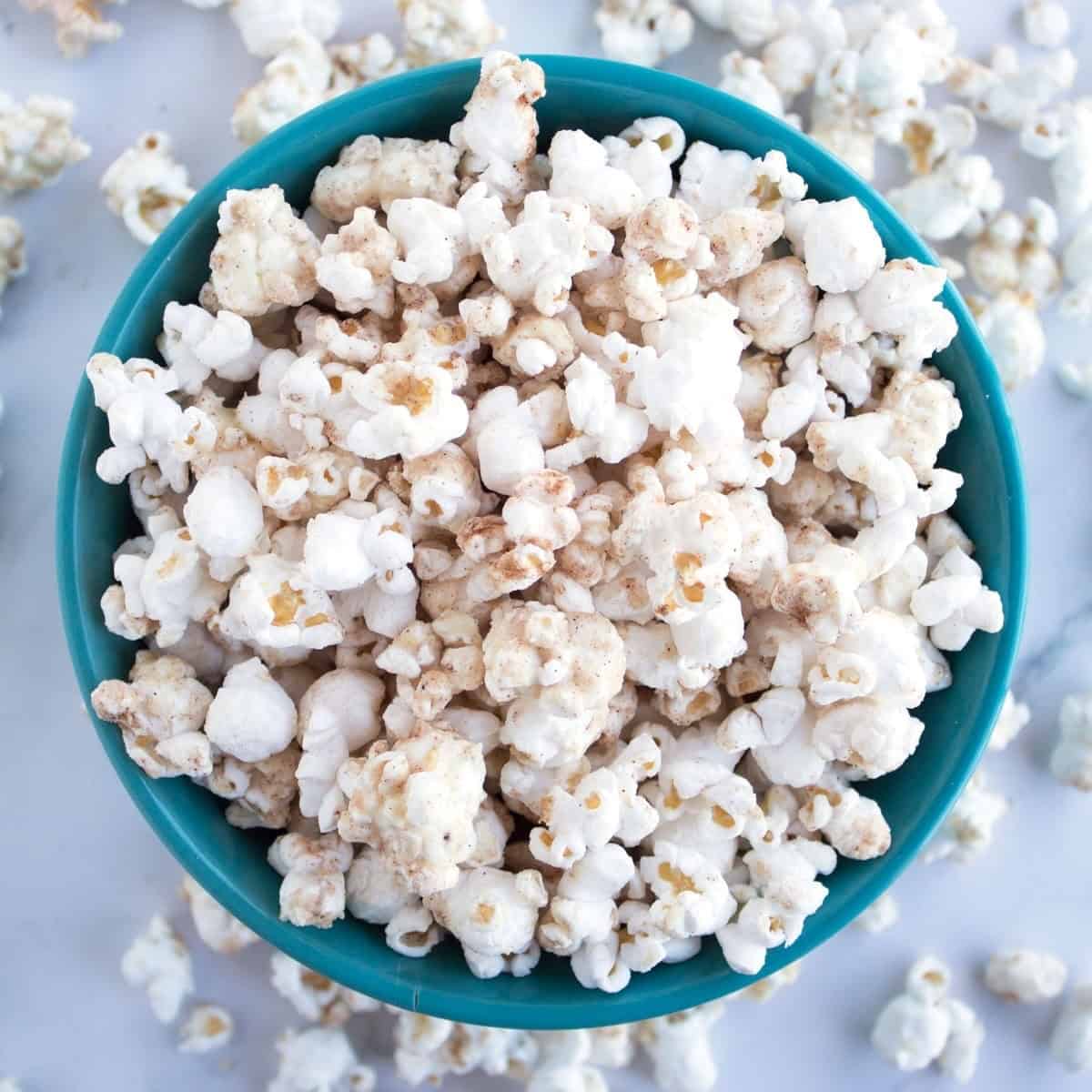 4 Ingredient White Chocolate Churro Popcorn 4 Ingredient White Chocolate Churro Popcorn