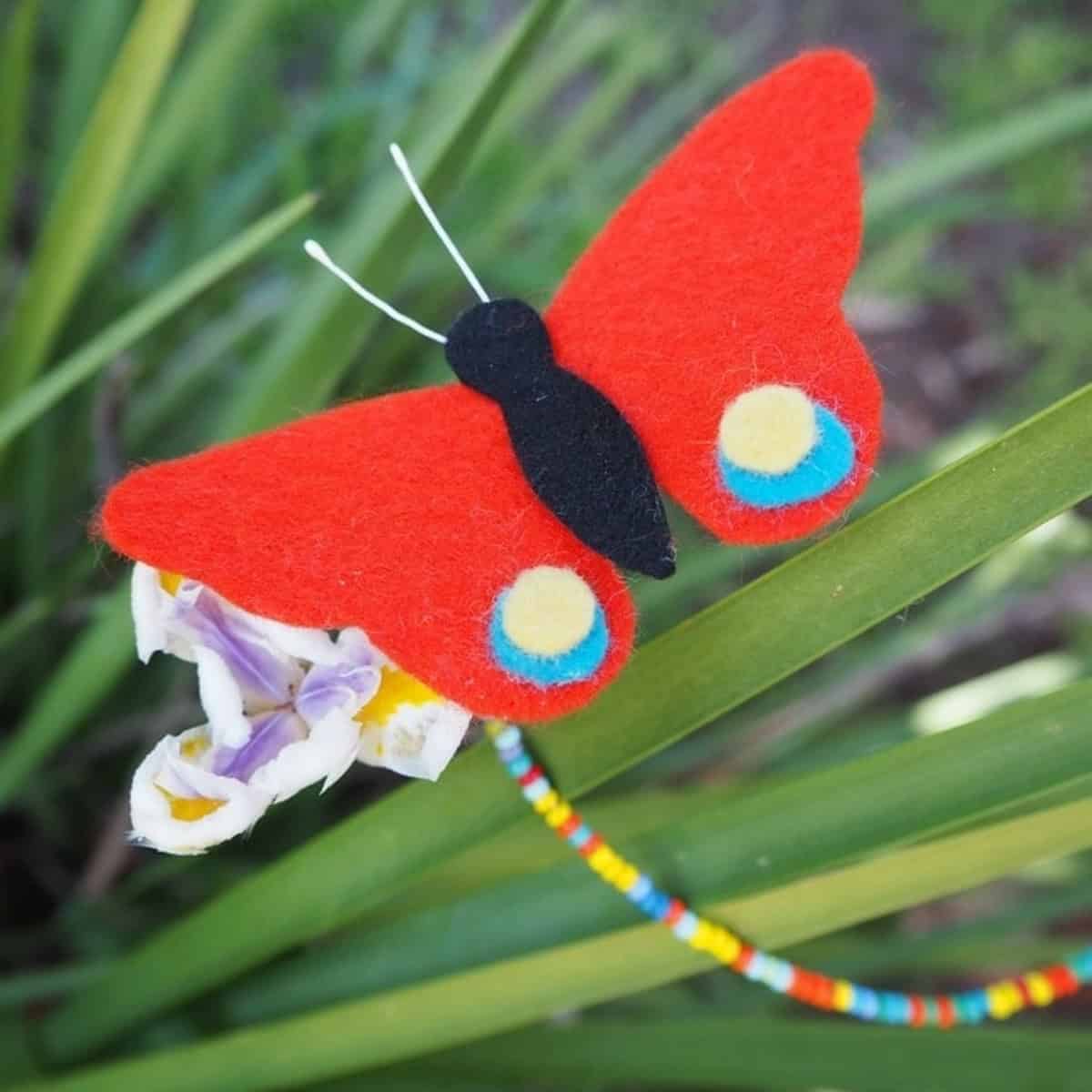 An Easy Mess Free Craft Activity For Kids