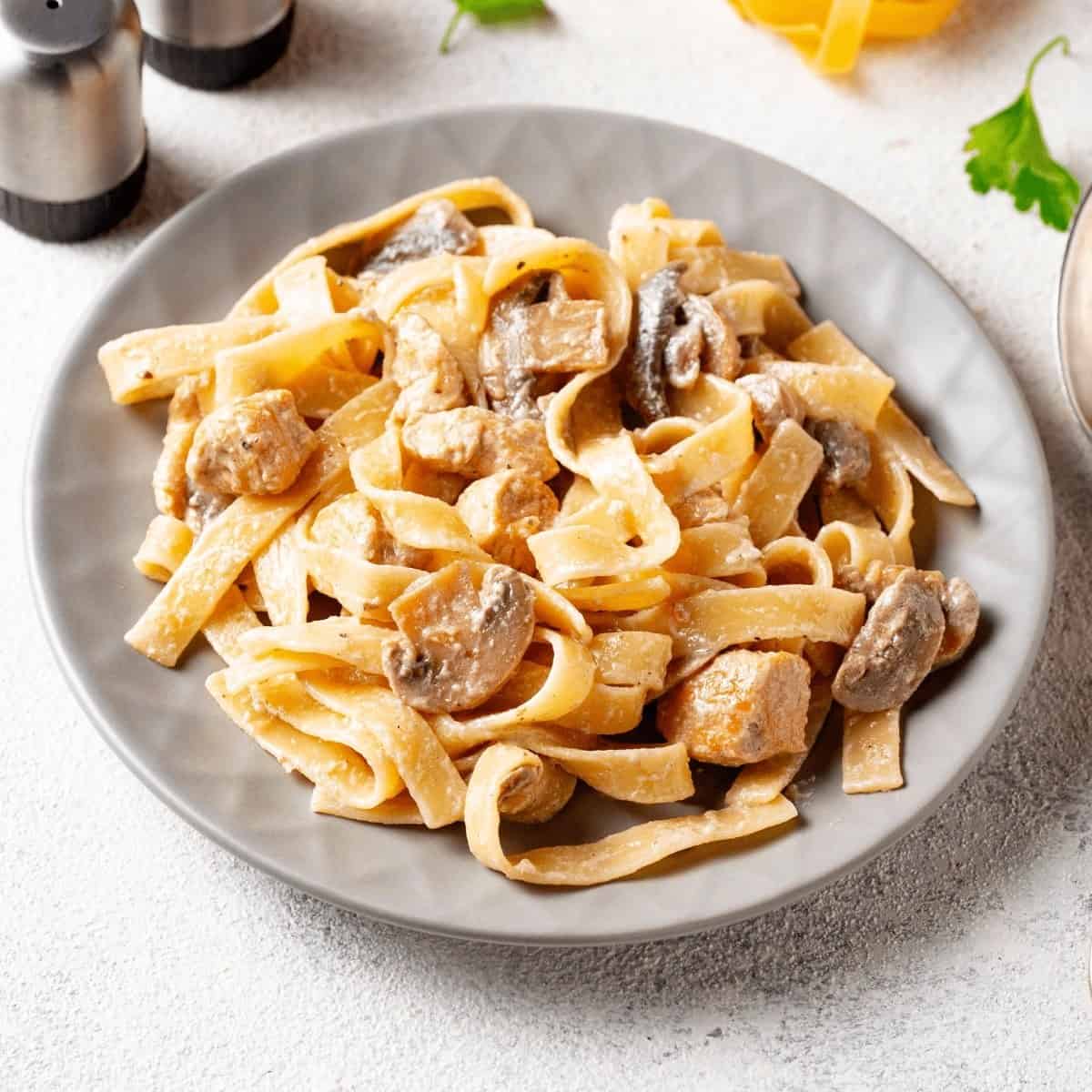 Balsamic Chicken With Mushrooms
