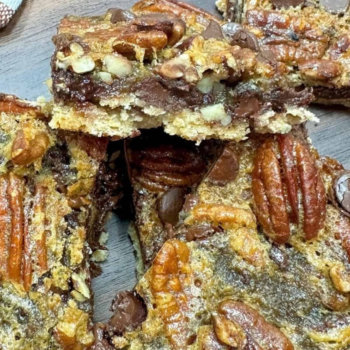 Chocolate Pecan Pie Bars