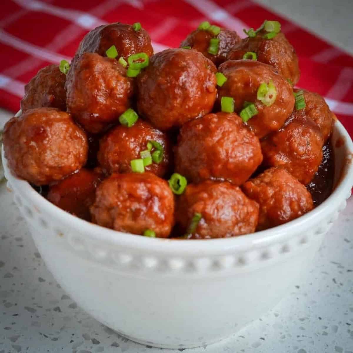 Crockpot Cranberry Meatballs