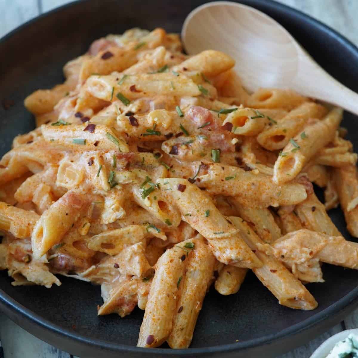 Easy Buffalo Chicken Pasta Easy Buffalo Chicken Pasta