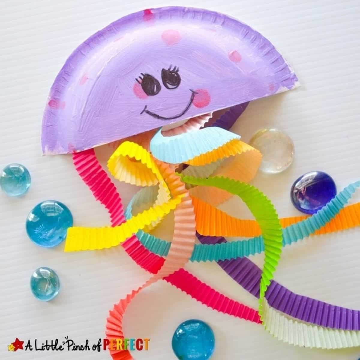 Jiggling Jellyfish Cupcake Liner Craft For Kids