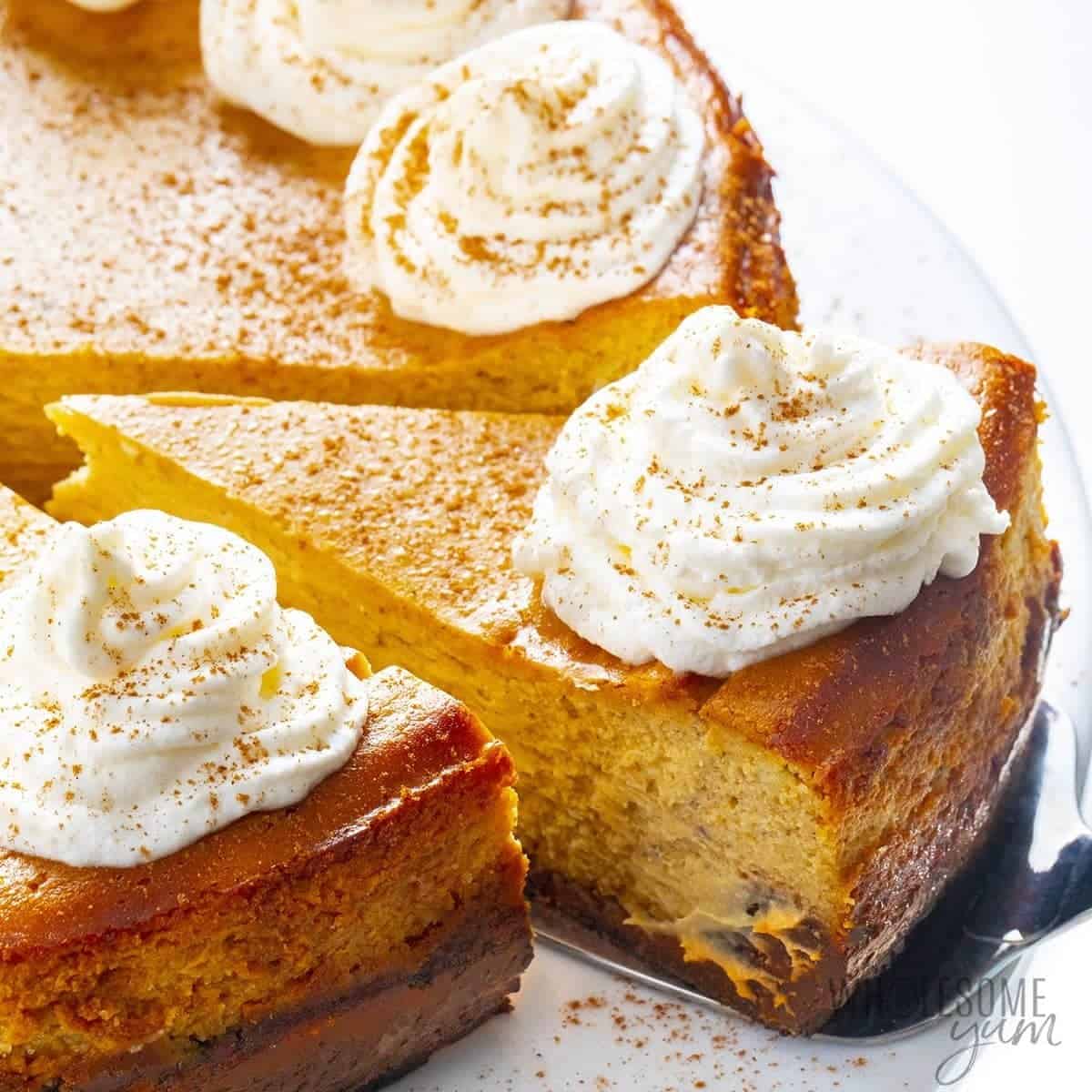 Low Carb Keto Pumpkin Cheesecake Recipe Low Carb Keto Pumpkin Cheesecake Recipe