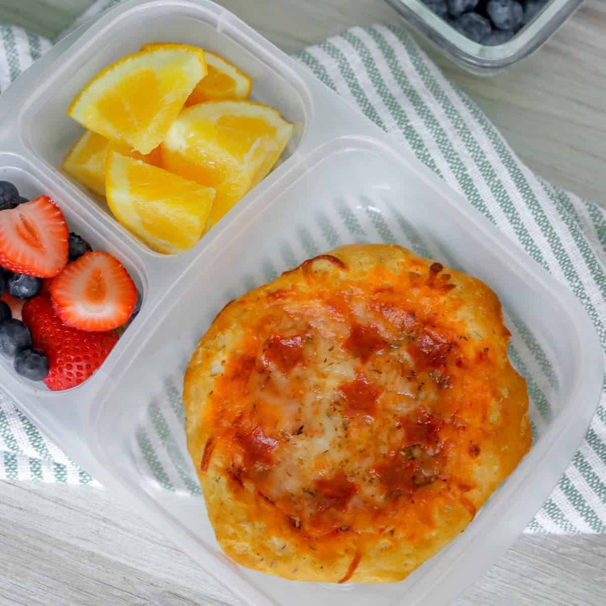 Lunch Box Mini Pizzas Made with Biscuits Lunch Box Mini Pizzas Made with Biscuits