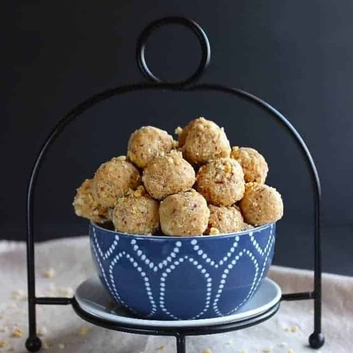 No Bake Protein Peanut Butter Balls