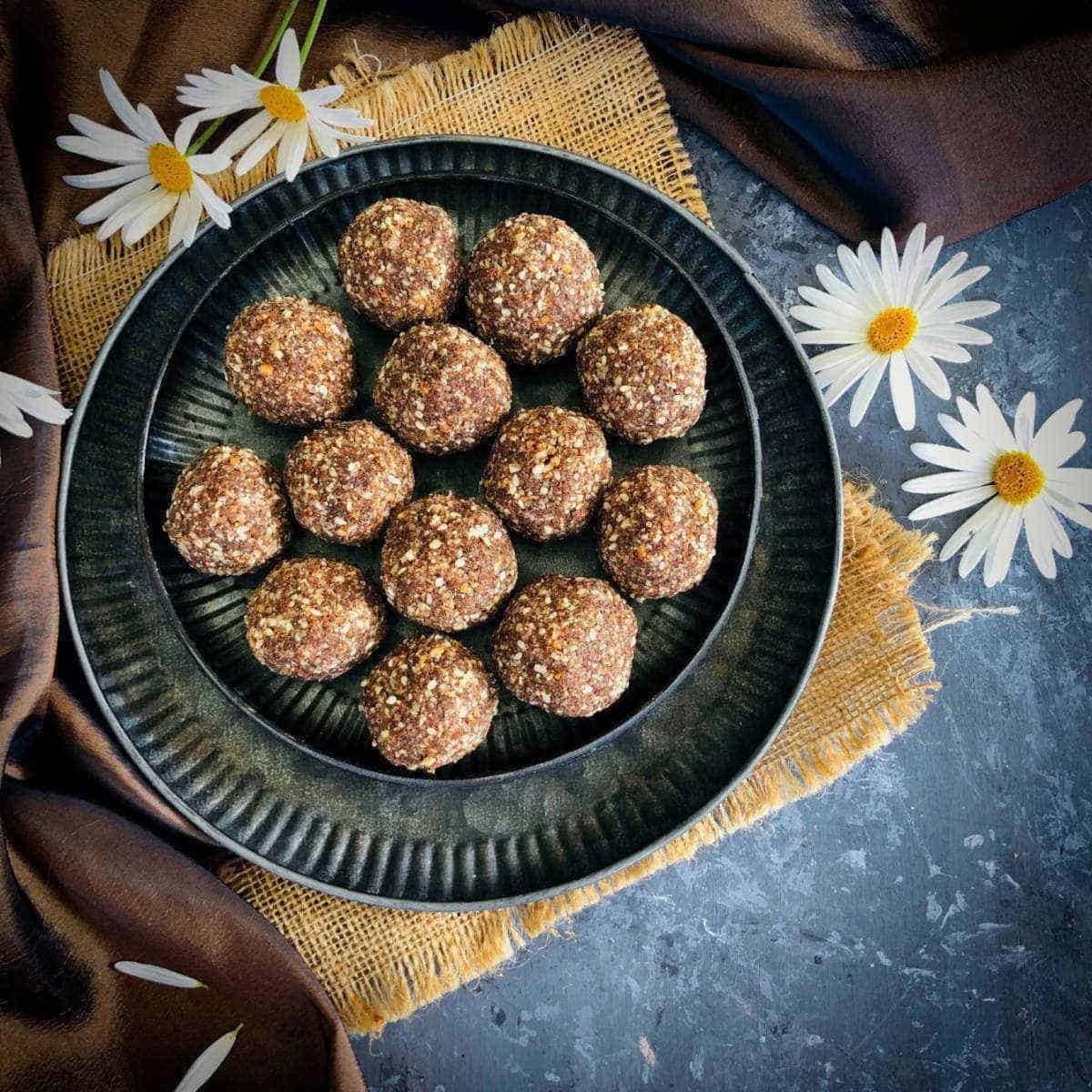 Ragi Laddu